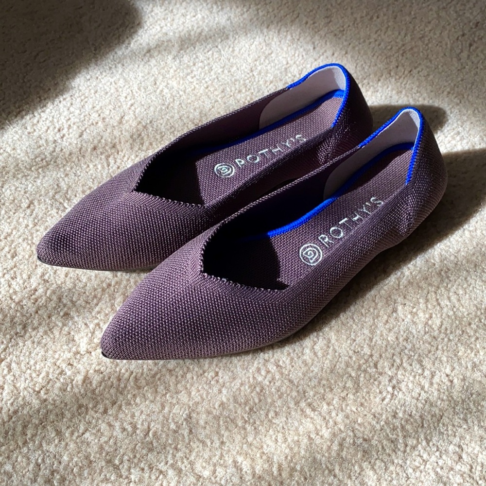 Rothy’s point size 9.5 gray brown